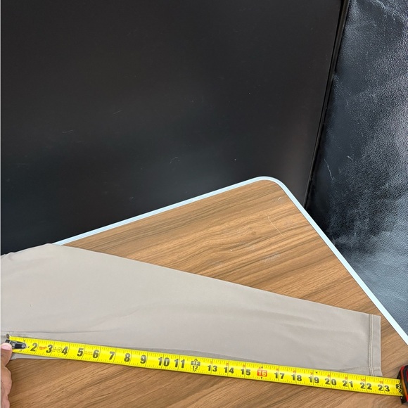 ATHLETA Ultra High Rise Elation 7/8 Tight Leggings - Picture 8 of 8